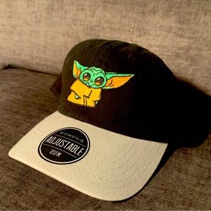Star Wars baby yoda hat